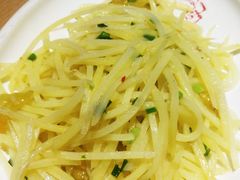 酸辣土豆丝-川流不息(北蔡休闲广场店)