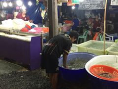 -拉威海鲜市场