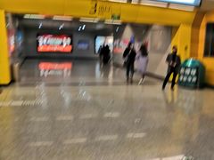-红土地(地铁站)