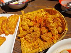 阿婆酥肉-爆炸头阿姨小四川正宗川味小吃(无任何分店)