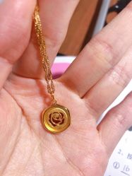 -周大福CHOW TAI FOOK(浦东八佰伴店)