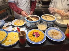 -客家大院·非遗赣南客家菜(郁孤台店)