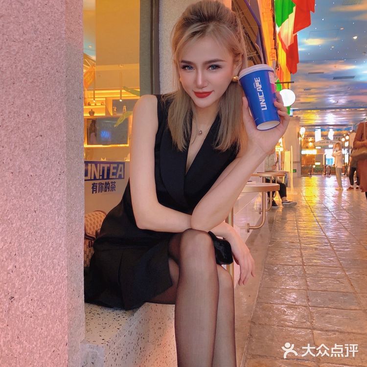 让我上瘾的不光是你[亲亲]还是有你的茶[调皮]