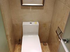 -中山利和希尔顿酒店
