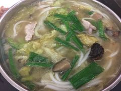 -红鼻子桂林米粉(金唐新光界店)