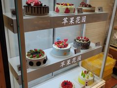 -苹果花园(南泉路店)