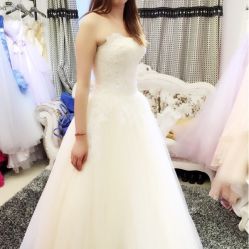 点击看大图 深白婚纱礼服-深白婚纱艺术馆(王府壹号店)