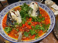 -湘潭九龙鱼头店(城南西路店)