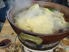 -威邵鸡煲(西华路总店)