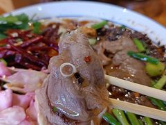 -杜袁氏贵州农家羊肉粉(爱融荟城店)