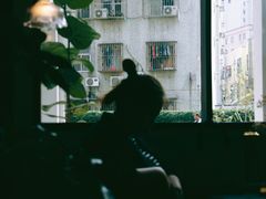 -Café Monson