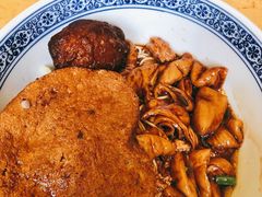 大肠辣肉-沪西老弄堂面馆(定西路店)