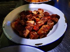 -马路牙子烧烤音乐酒馆(望京店)