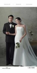 -Lady  Jane高端婚纱礼服馆