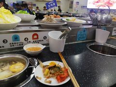 自助取餐区-咕叽咕叽自助烤肉小火锅(西城广场购物中心店)