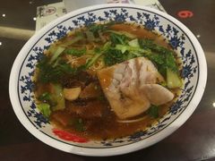 焖蹄香菇面（加&nbsp;毛菜）-德兴馆(山西南路店)