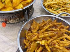 -江城燕子大排档(江汉路步行街店)