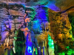 -泰安地下龙宫景区