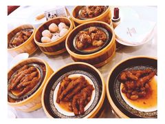 -深圳富苑皇冠假日套房酒店