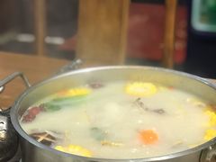 滋补药膳猪肚鸡打边炉-广州海鲜酒楼(长丰园店)