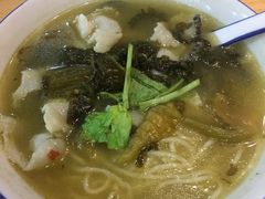 -贯一台湾牛肉面(八一七中路店)