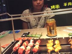 特色现穿羊肉串-丰茂烤串(钦州北路店)