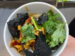 -黑色经典臭豆腐·湖南特产(步行街店)