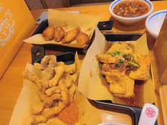-蓉李记成都名小吃(武汉经开万达店)