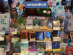 -新华书店(泉城路店)