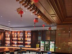 -八府香鸭·啫啫煲(华山路店)