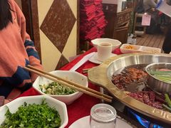 -山城年华老火锅(玉林店)