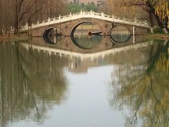 -晓风书屋(浙大紫金港店)