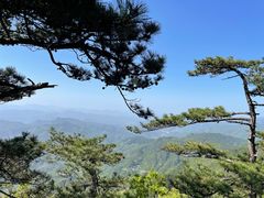 -罗田薄刀峰风景区