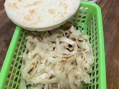 硬面烧饼-兄弟俩老李家牛肉汤(总店)