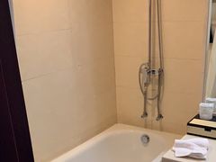 -曲江惠宾苑宾馆(大雁塔大唐不夜城店)