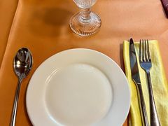 餐具摆设-老井俄式餐厅