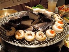 -草家酱蟹炭火烤肉店(珲春南路一店)
