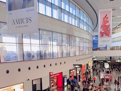 -维也纳国际机场