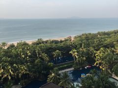 -三亚湾海居铂尔曼度假酒店