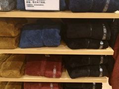 -优衣库(重庆沙坪坝印象汇店)