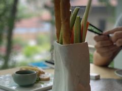 -穹六人间 people 6(岳阳路店)