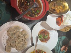-鸽子侯·家宴·平价海鲜(绿地店)