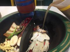 -有拈头成都市井火锅(老门东店)