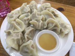 -志权牛肉面(灵山路店)
