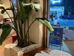 -Line 咖啡(石厦花园店)