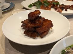 -品悦酒店(三林古镇店)