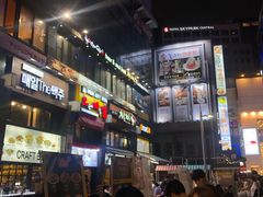 -BHC炸鸡(明洞总店)