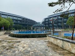 -上海滴水湖皇冠假日酒店