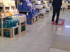 -世纪联华超市(凤起店)