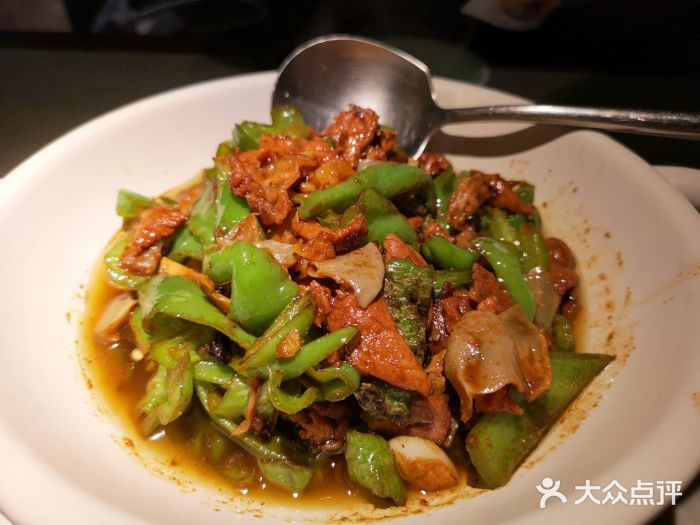 异鄉辣椒炒肉图片